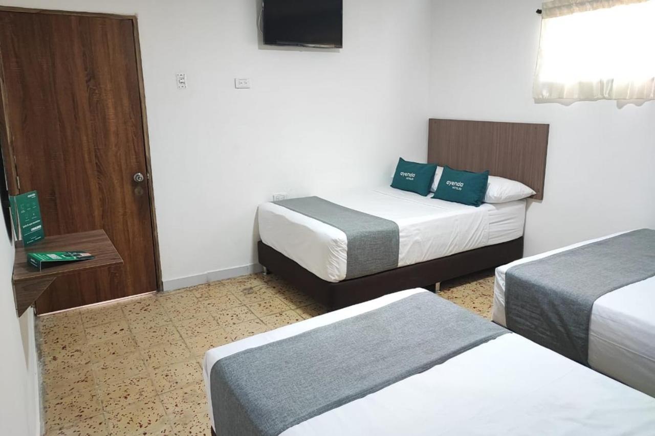 Ayenda Hotel Helenas Ríohacha Exteriör bild