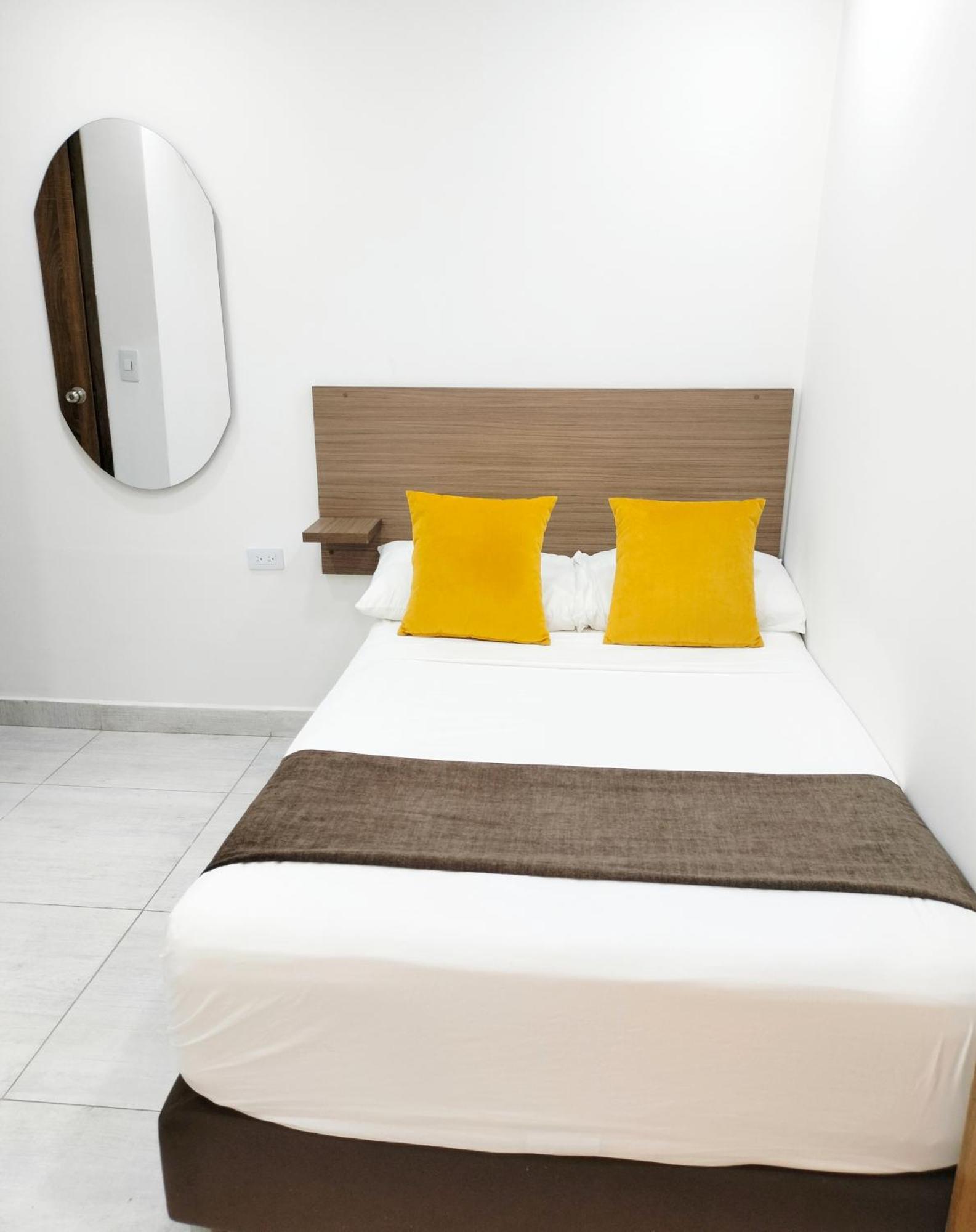 Ayenda Hotel Helenas Ríohacha Exteriör bild